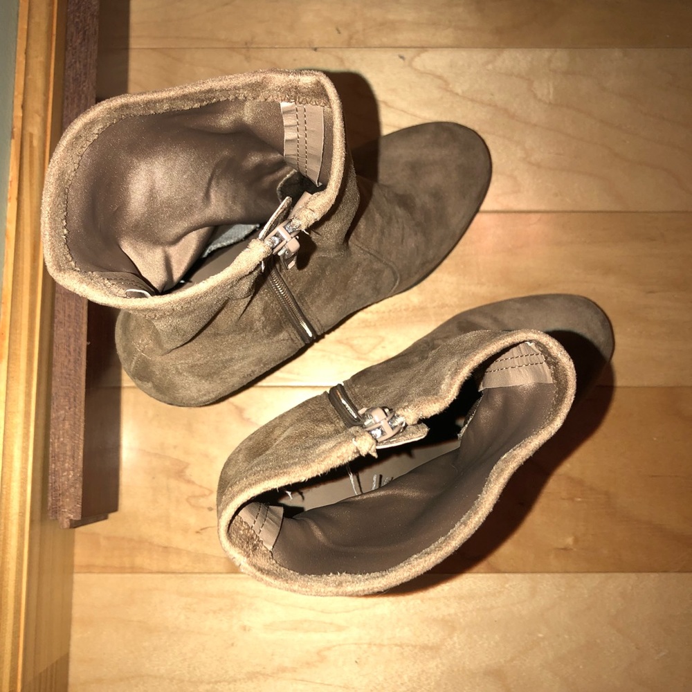Nude Booties - Picture 5 of 6